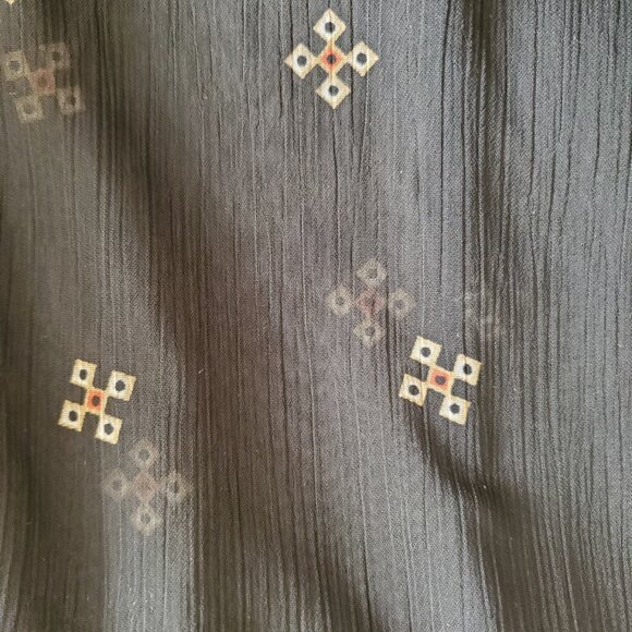 Who What Wear Chiffon Long Sleeve Blouse - Picture 8 of 8